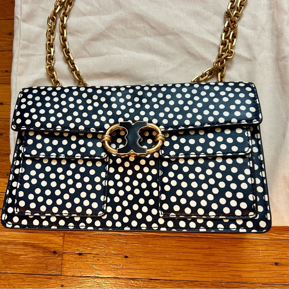 Tory Burch Gemini Link Navy Blue White Polka Dot Shoulder Bag with Gold Chain